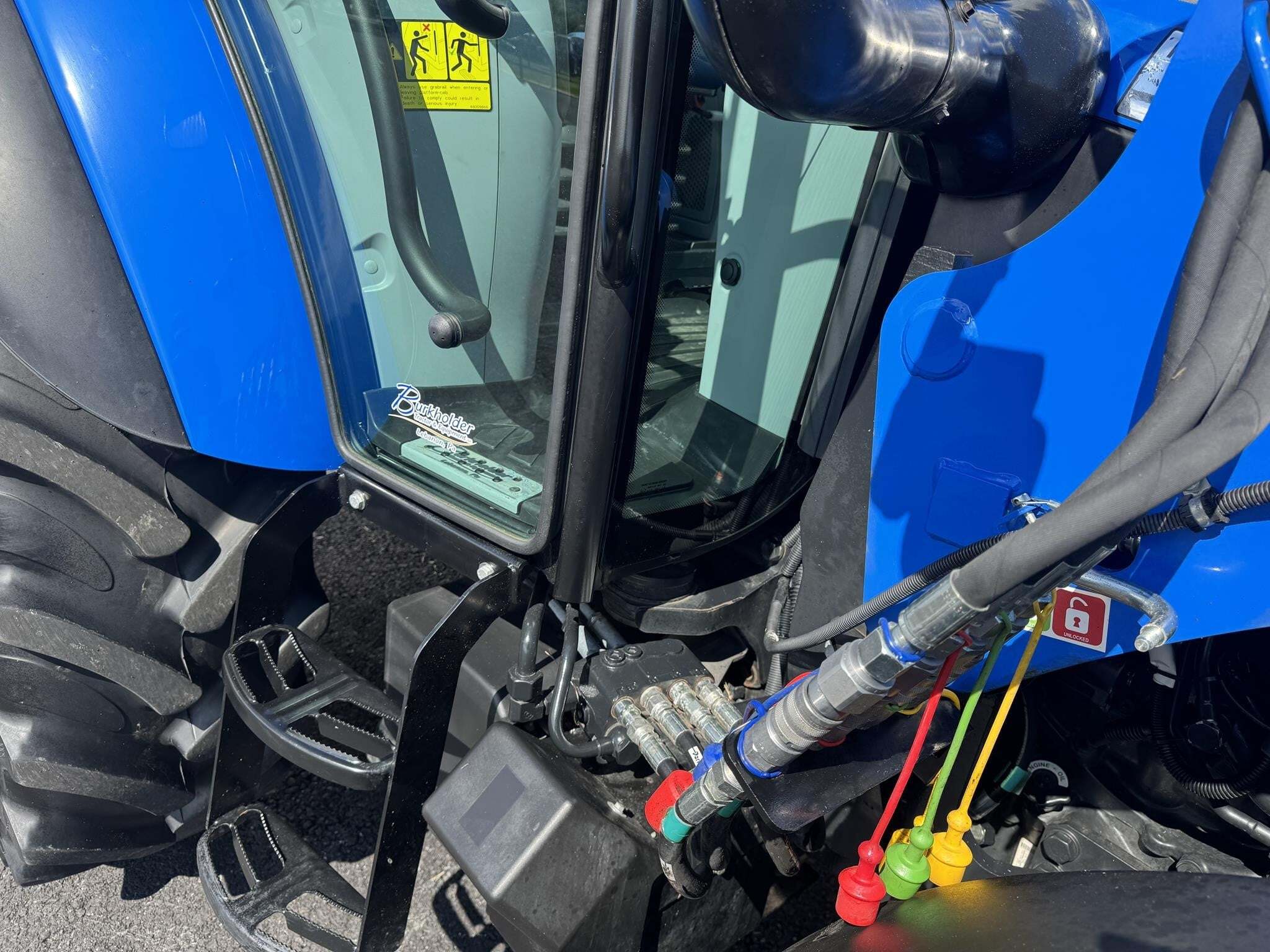 2023 New Holland T5.120 Tractor