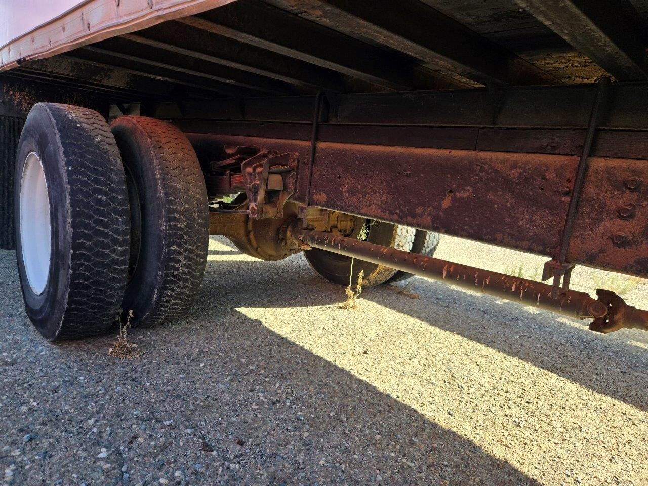 2001 International 4700 Box Trucks/Trailer