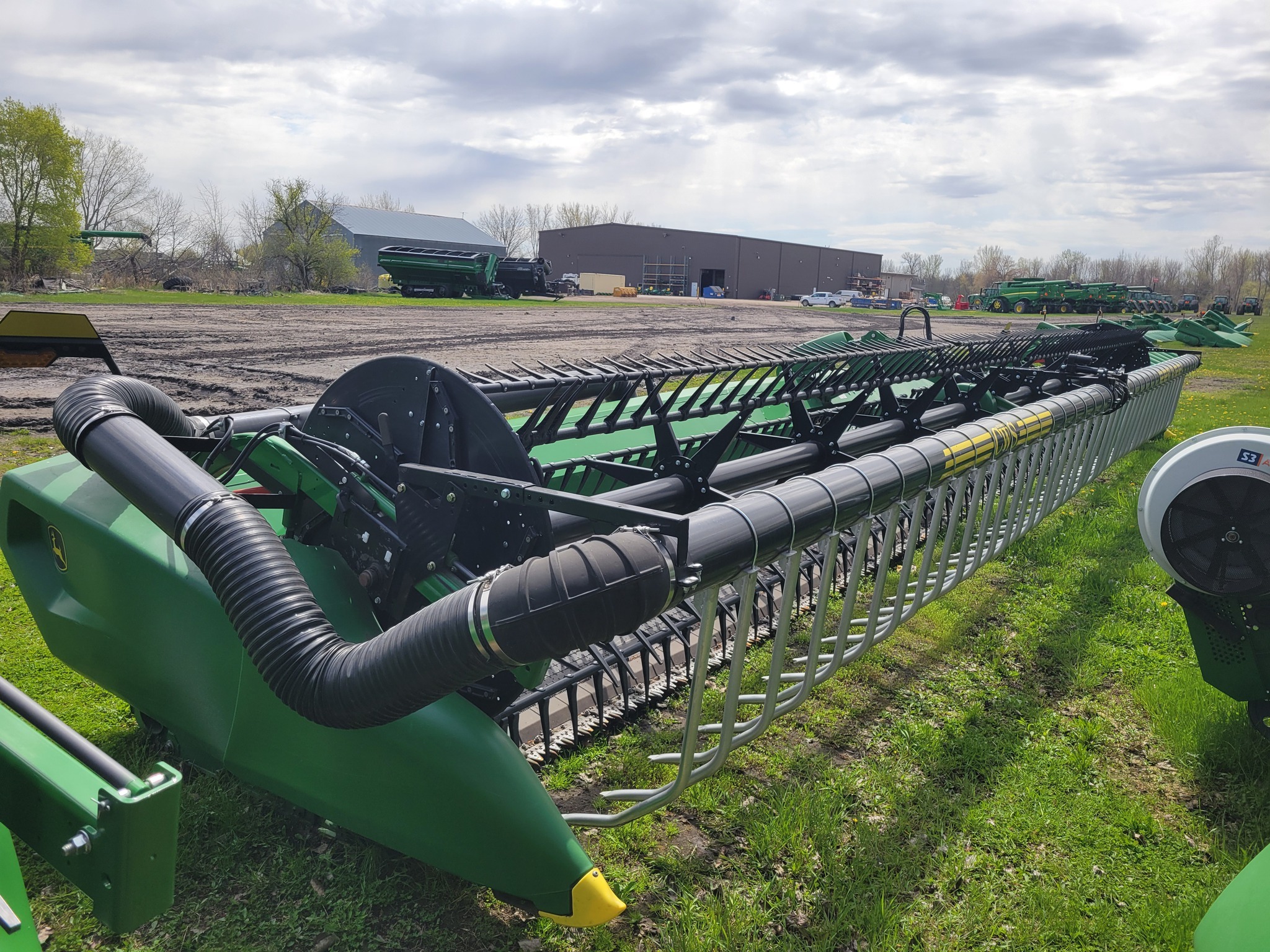 2023 John Deere RD40F Platform