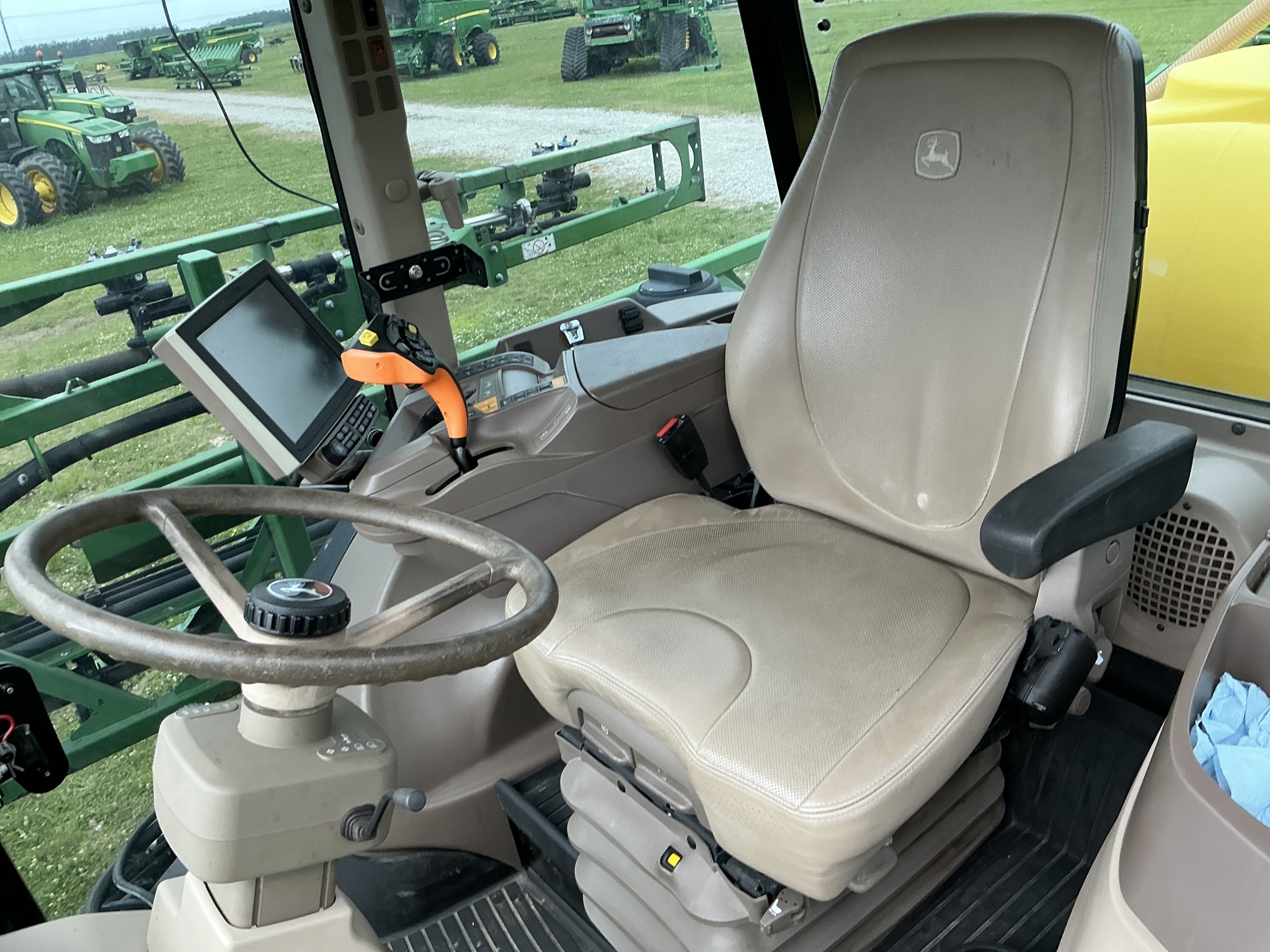 2019 John Deere R4023 Self-Propelled Sprayer