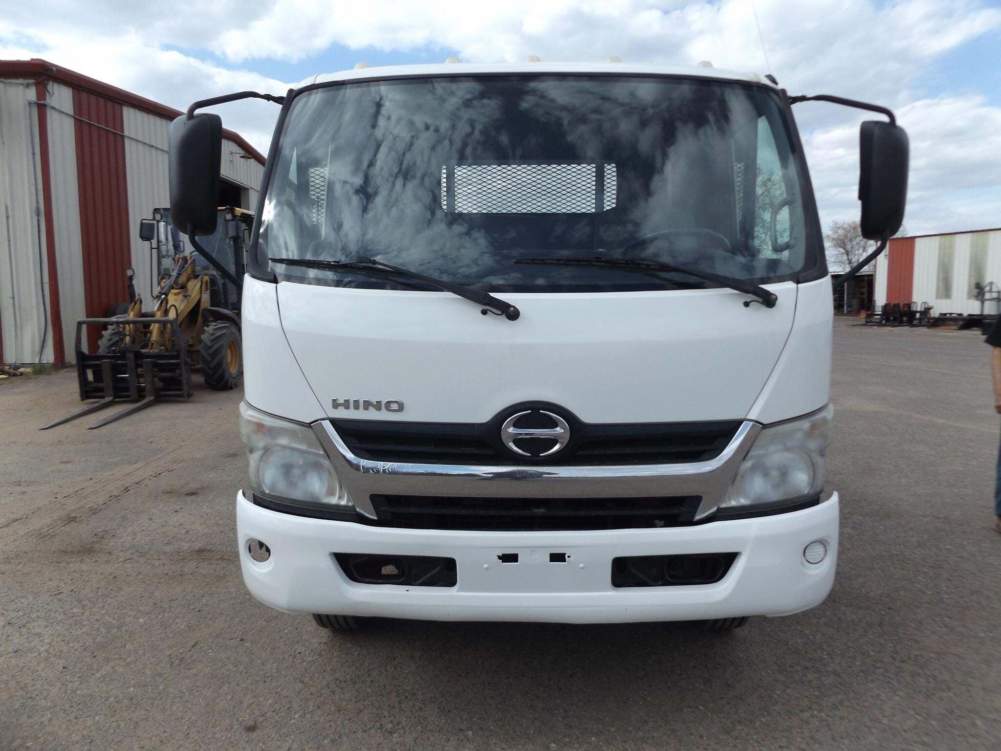 2015 Hino 195 Box Trucks/Trailer