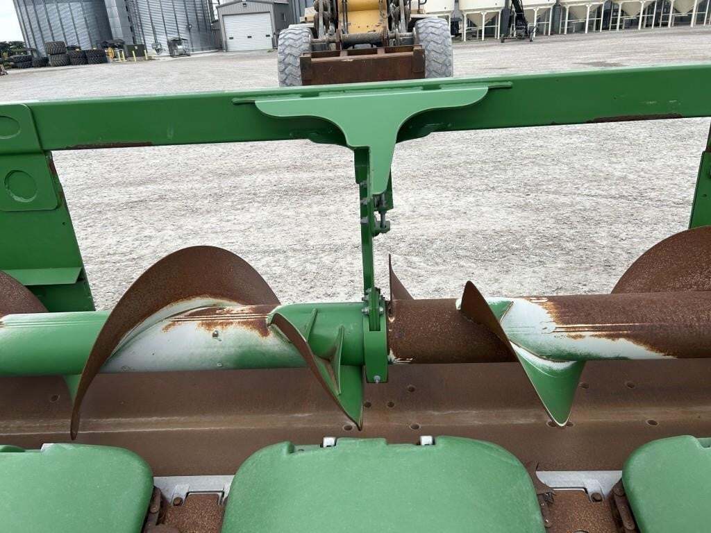 2018 John Deere 712C Corn Head