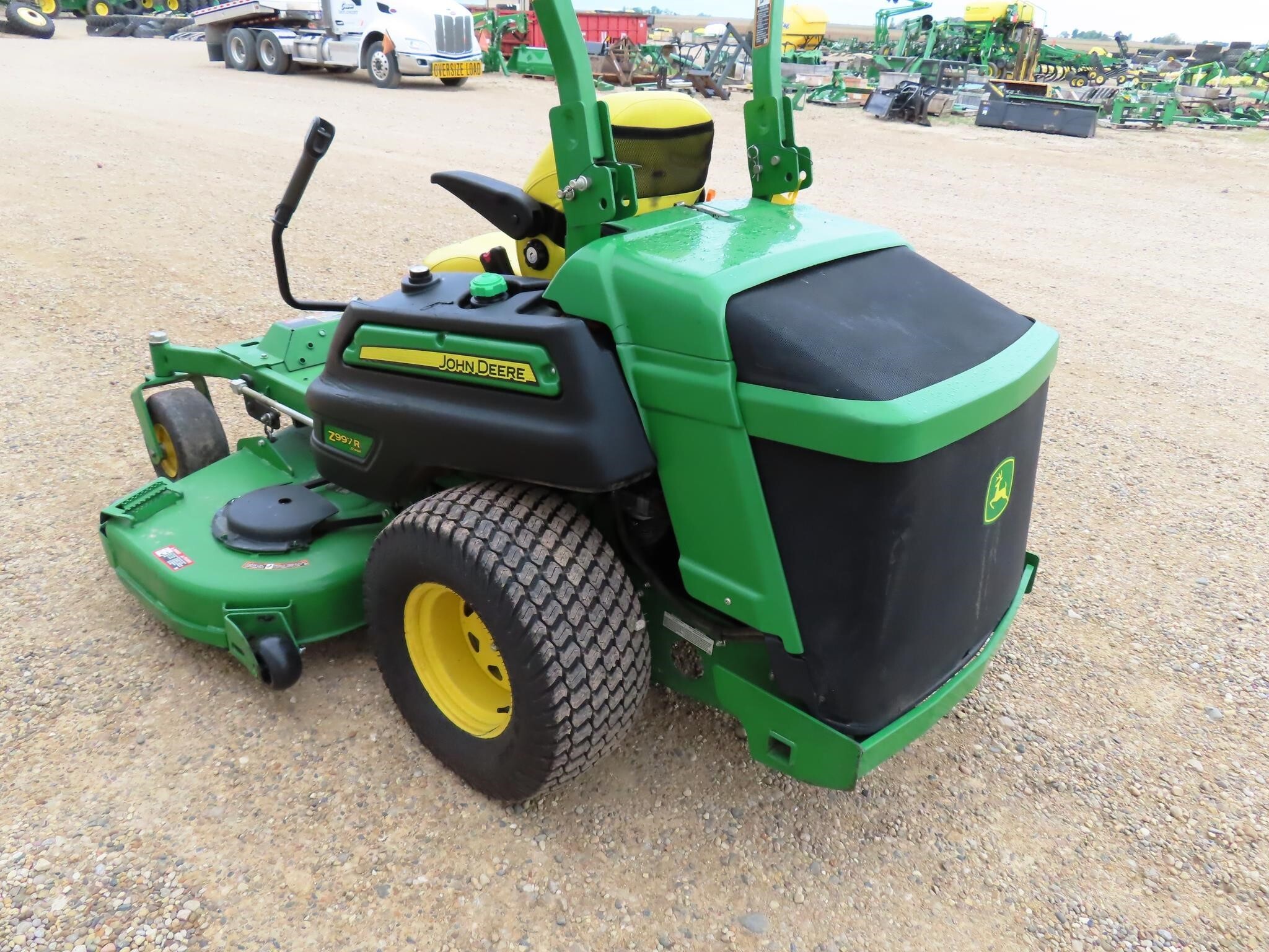 2017 John Deere Z997R Lawn Mower