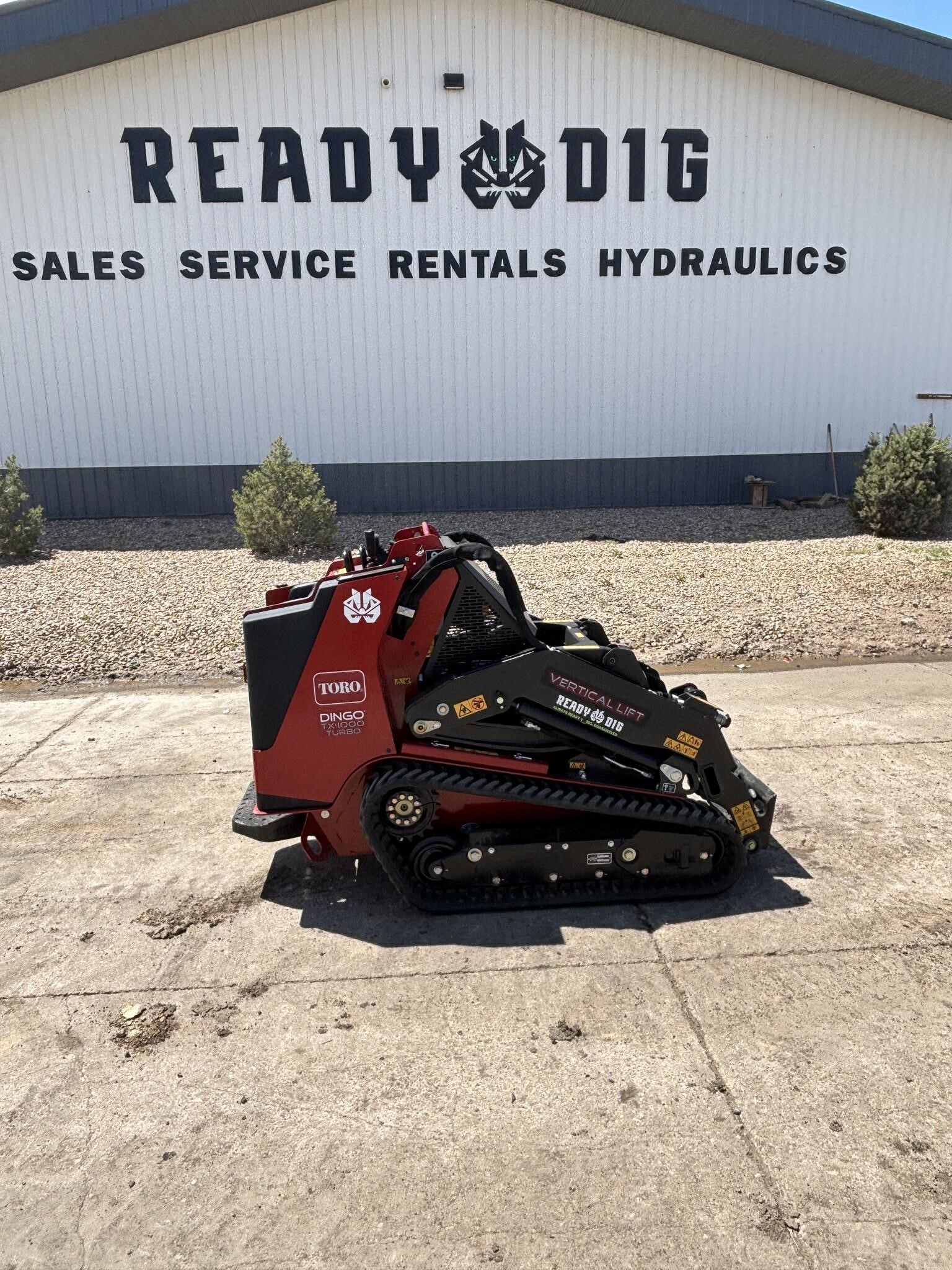 2025 Toro DINGO TX1000W Loader and Skid Steer Attachment