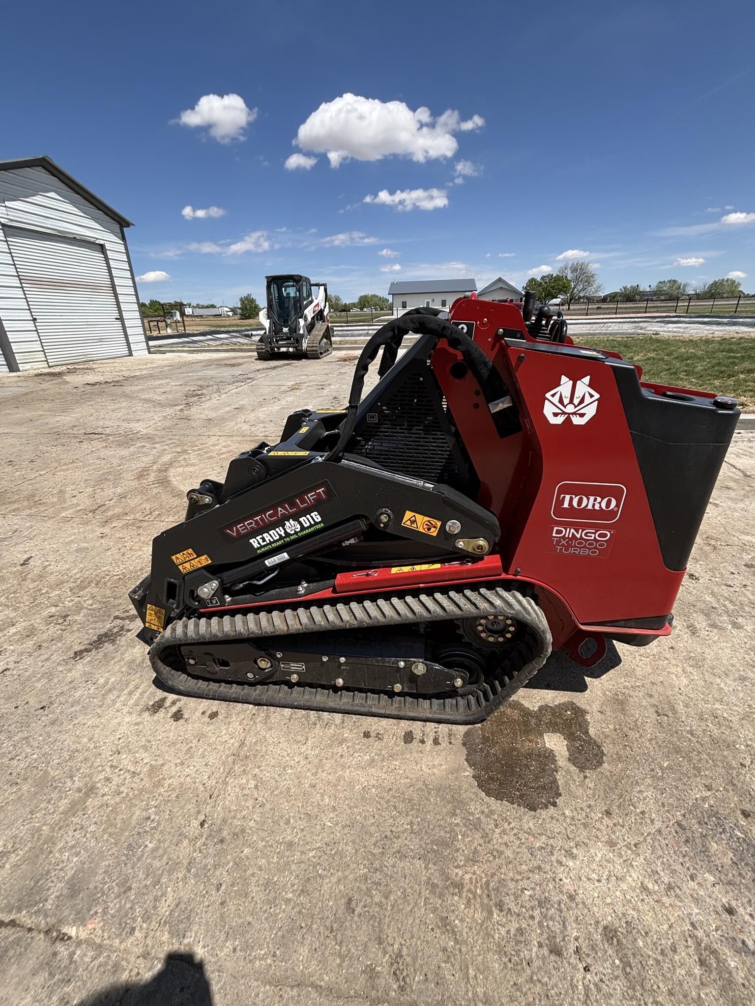 2025 Toro DINGO TX1000W Loader and Skid Steer Attachment