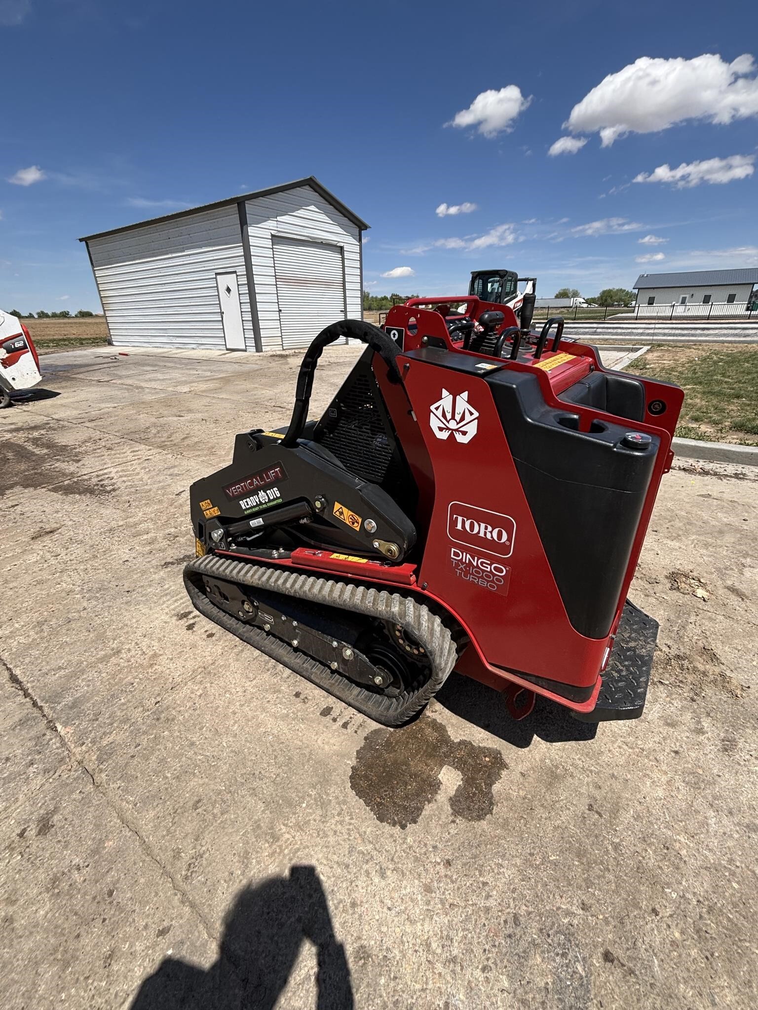 2025 Toro DINGO TX1000W Loader and Skid Steer Attachment