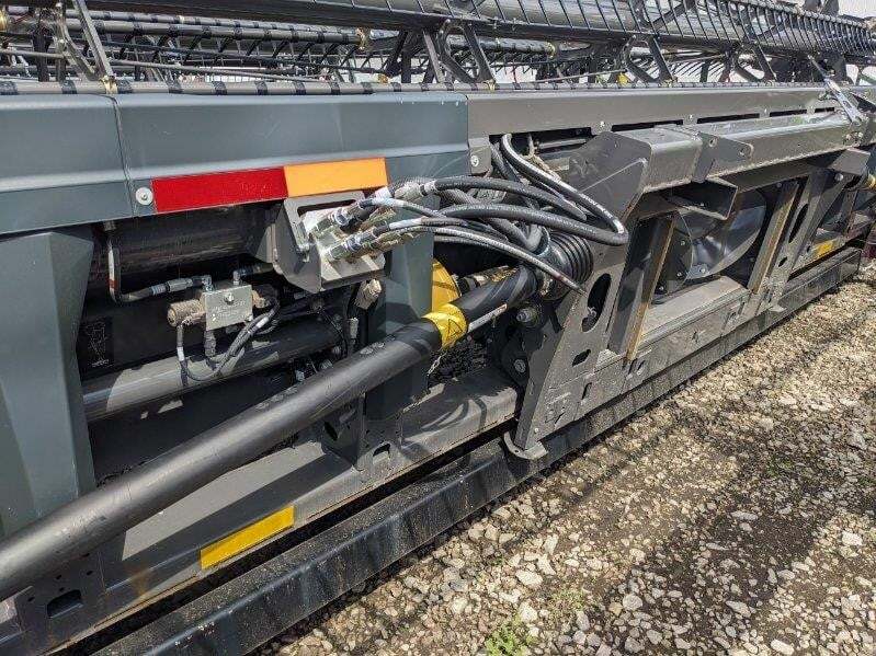 2023 Gleaner 9335 Platform