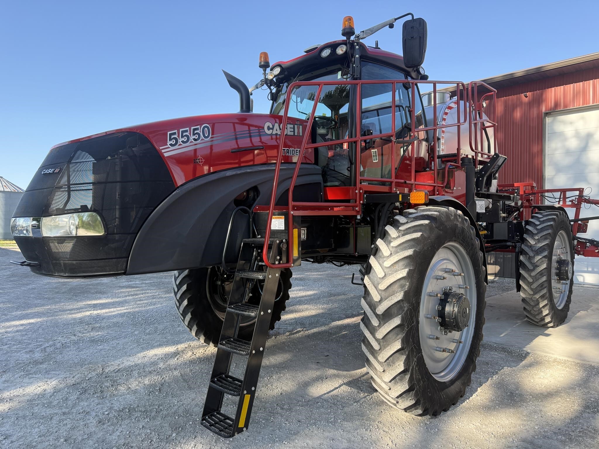 2022 Case IH TRIDENT 5550 Self-Propelled Sprayer