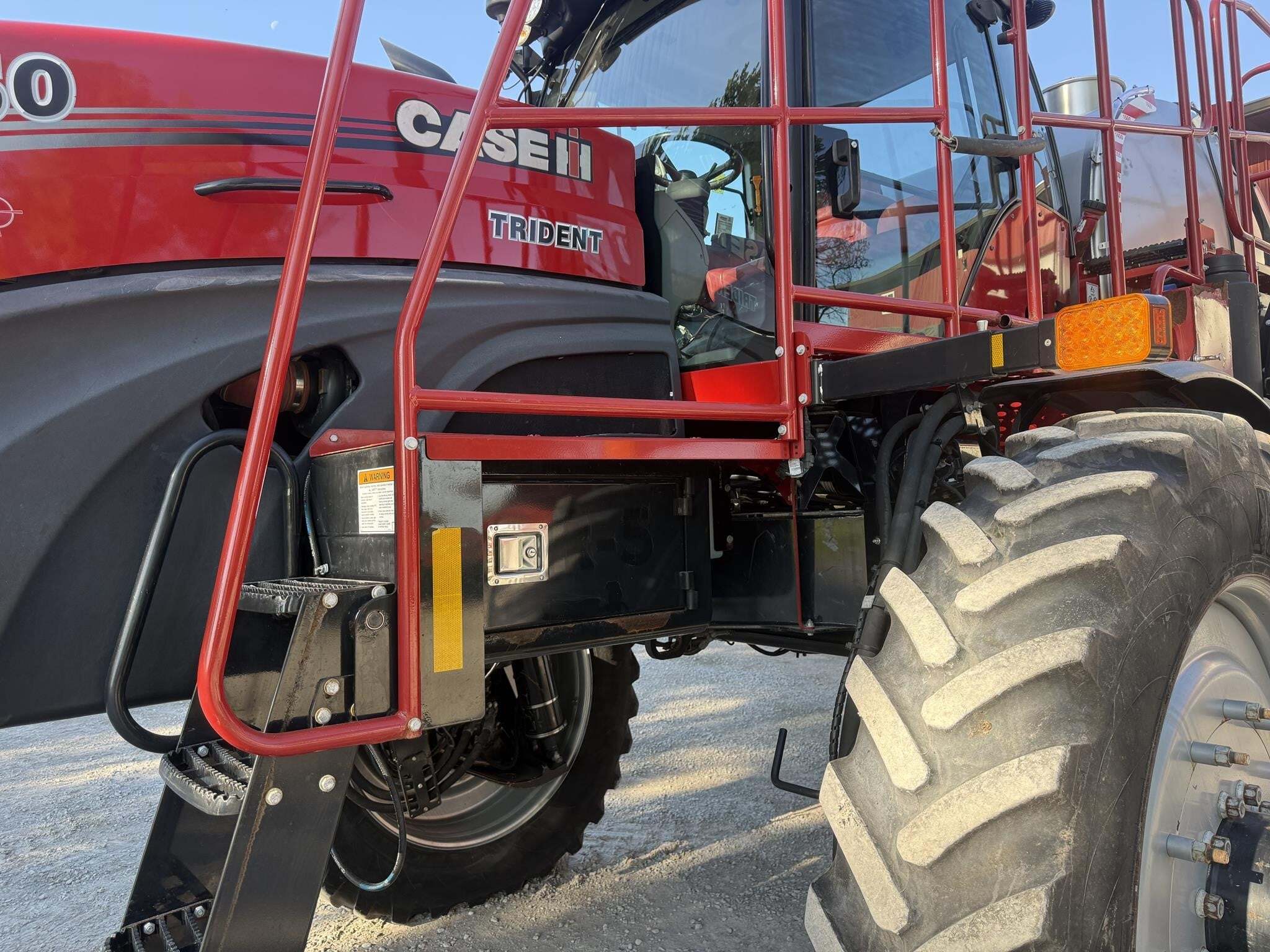2022 Case IH TRIDENT 5550 Self-Propelled Sprayer