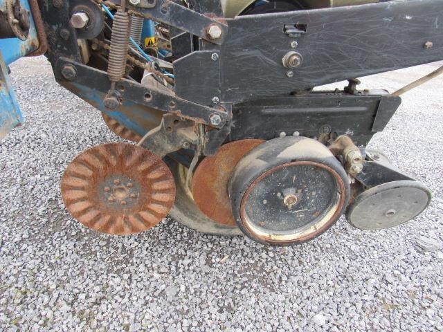  Kinze PT6 Planter