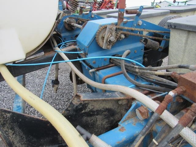  Kinze PT6 Planter