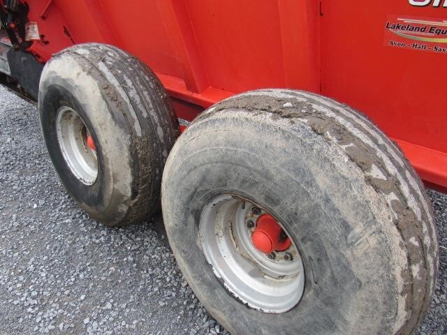 2012 Kuhn Knight 8118 Manure Spreader