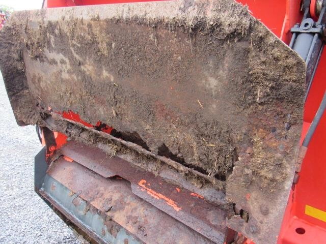 2012 Kuhn Knight 8118 Manure Spreader