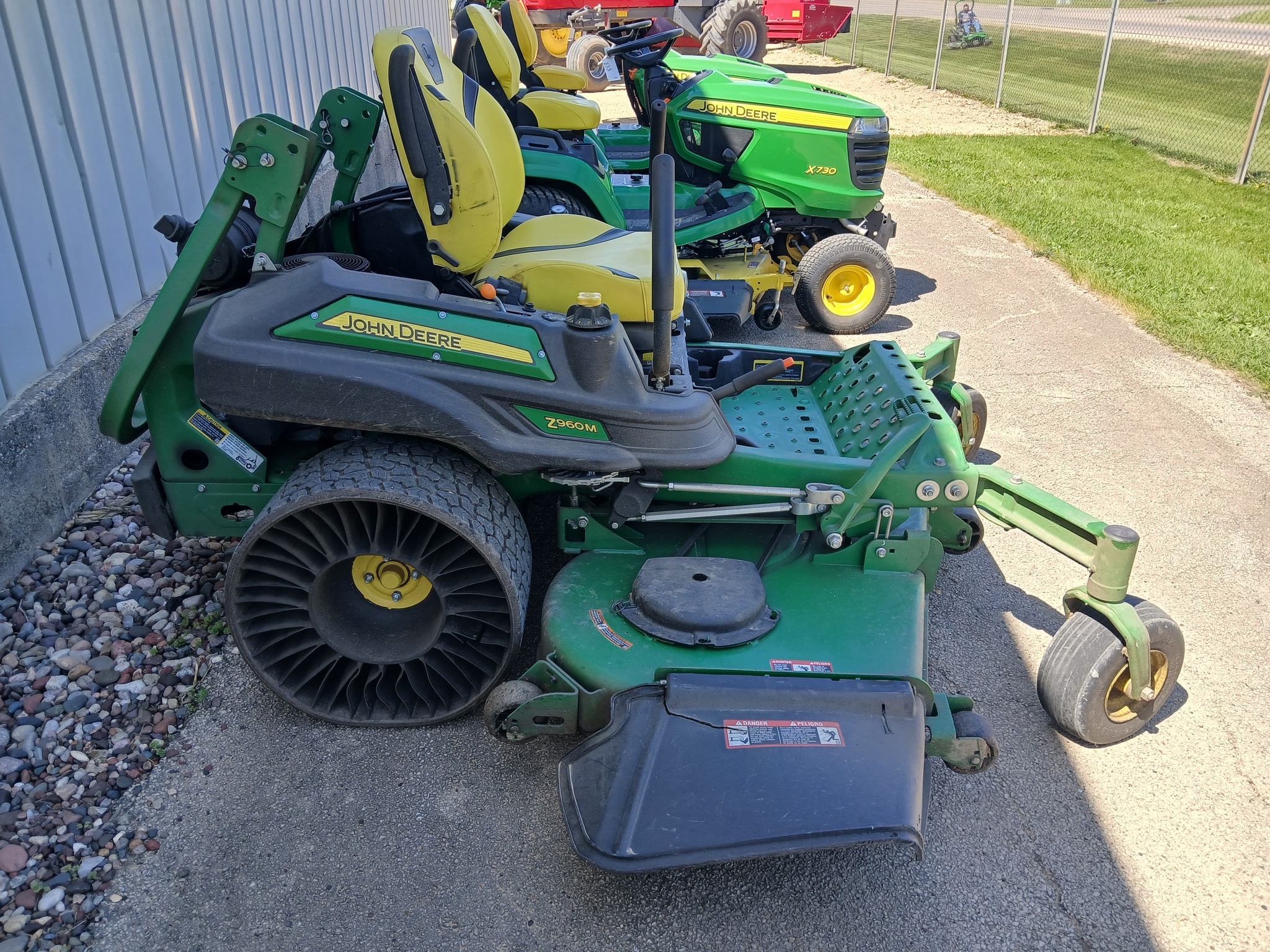 2022 John Deere Z960M Lawn Mower