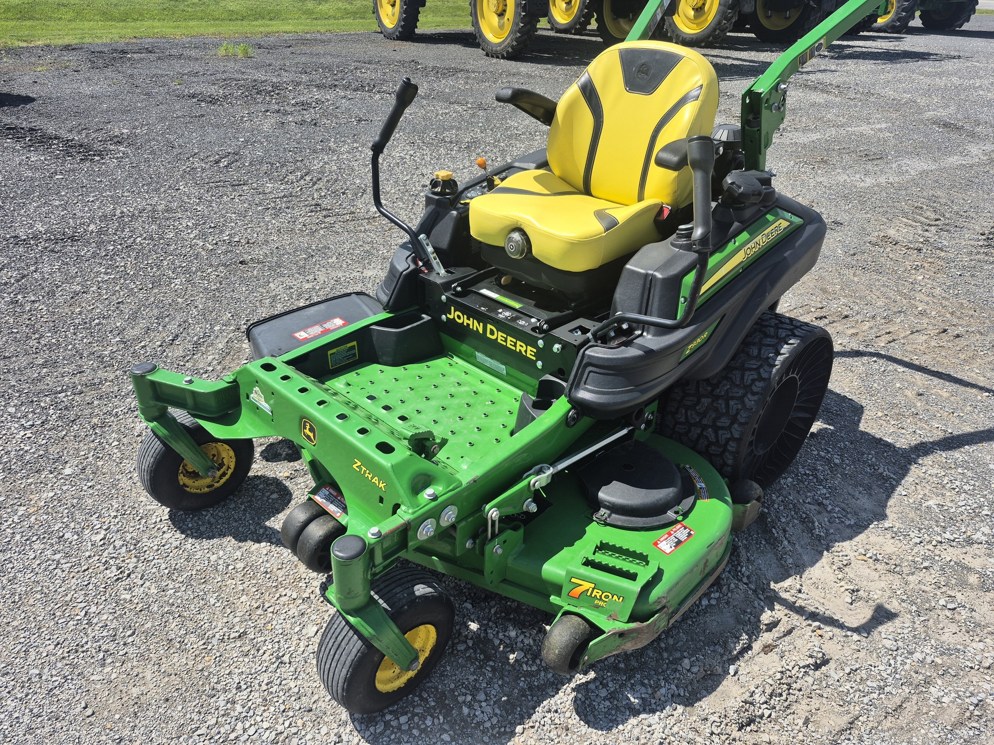 2019 John Deere Z930R Lawn Mower