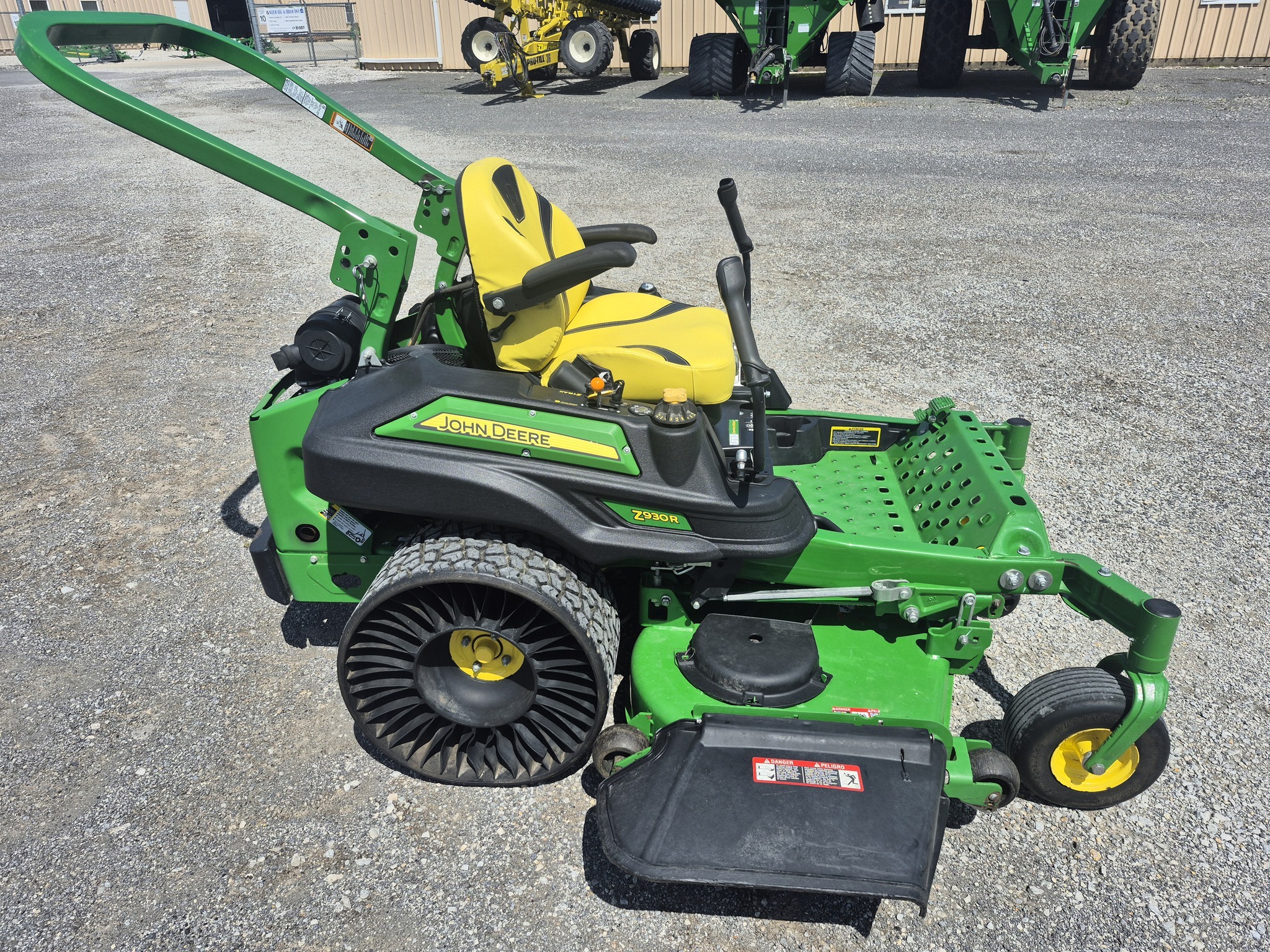 2019 John Deere Z930R Lawn Mower