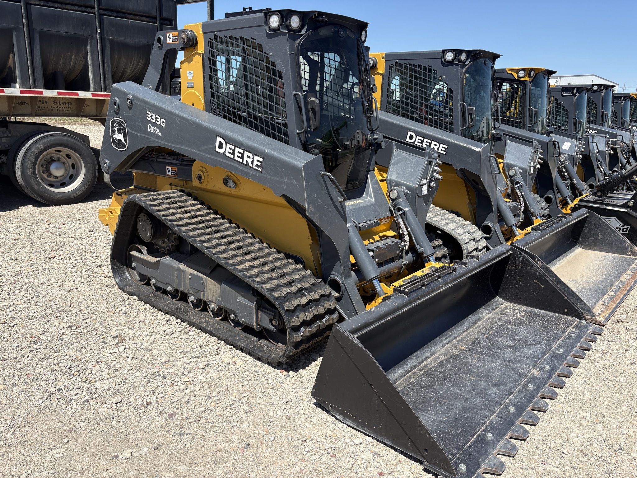 2022 Deere 333G Skid Steer