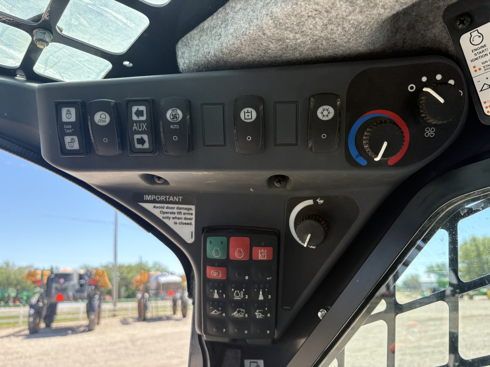 2022 Deere 333G Skid Steer