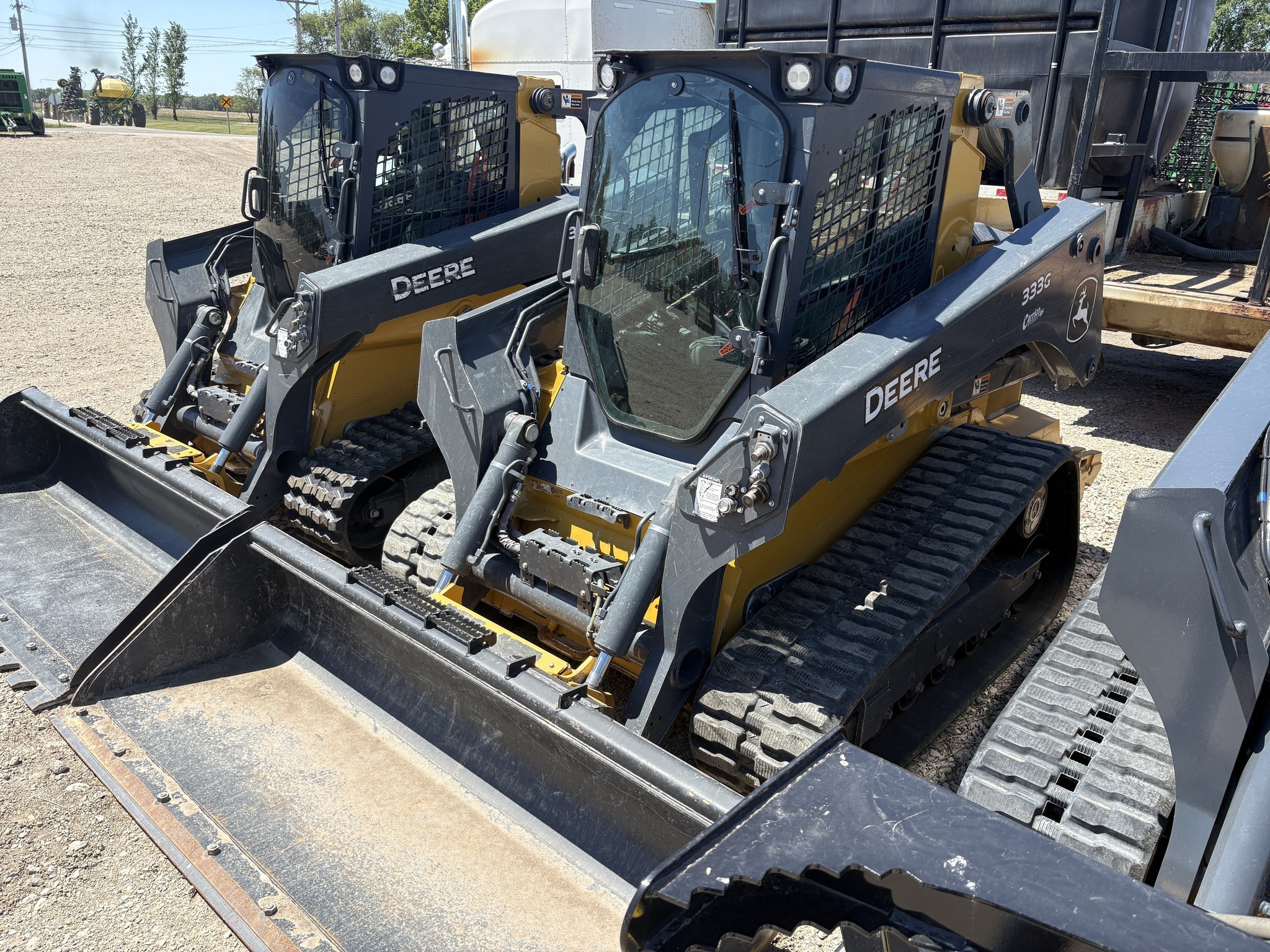 2022 Deere 333G Skid Steer