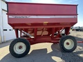 2010 Unverferth 325 Gravity Wagon
