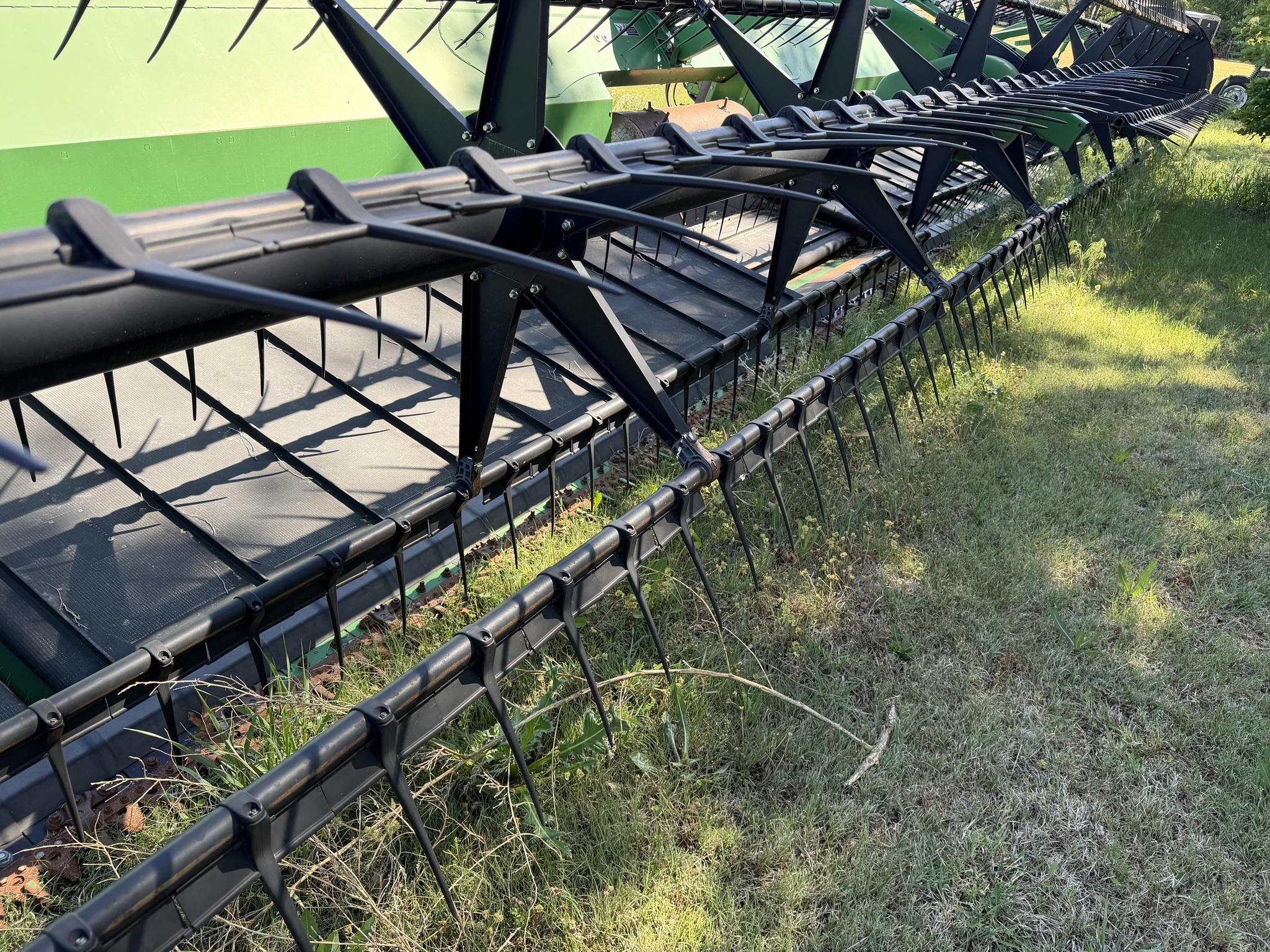 2013 John Deere 640FD Platform