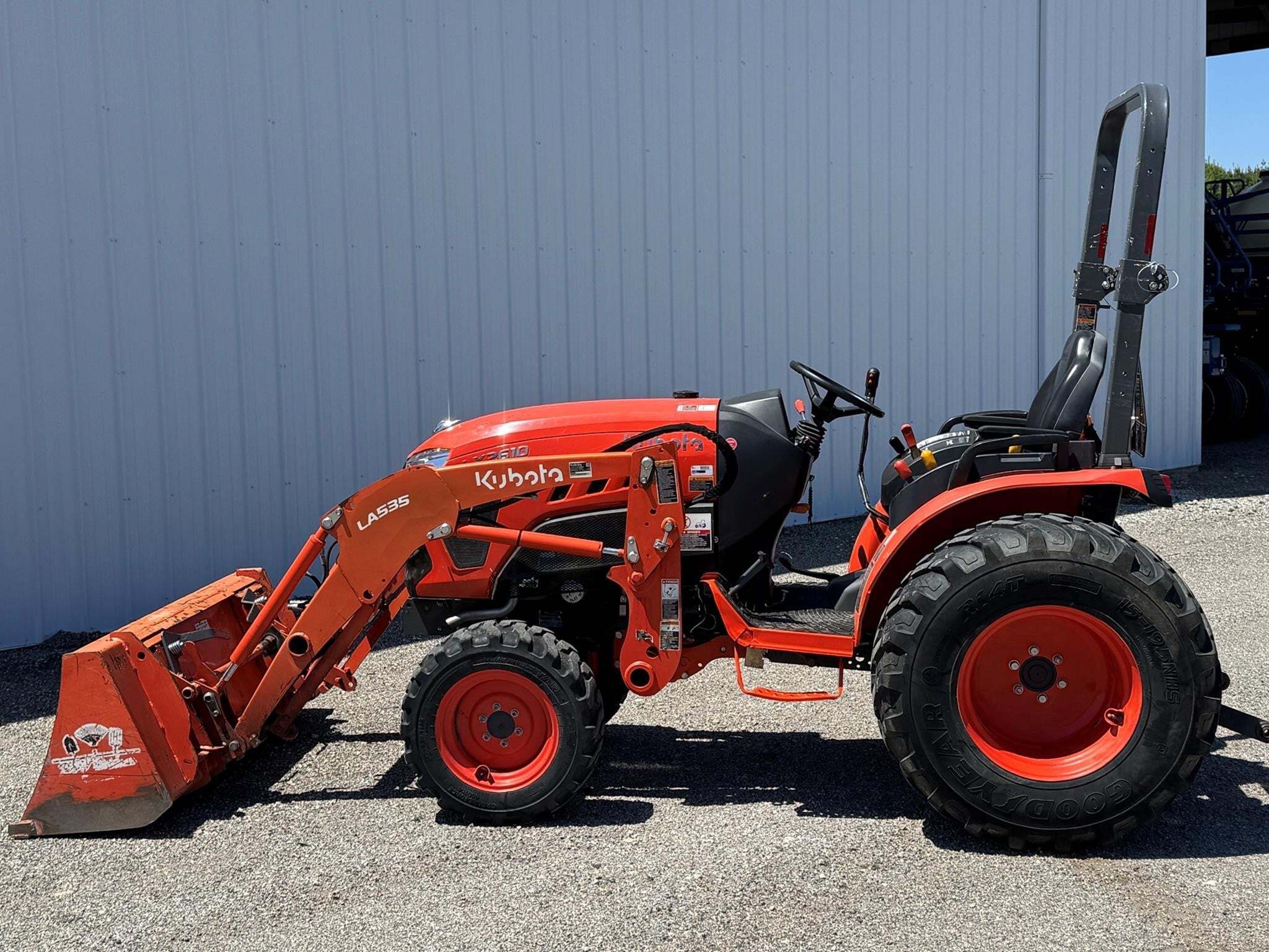 2022 Kubota LX2610 Tractor