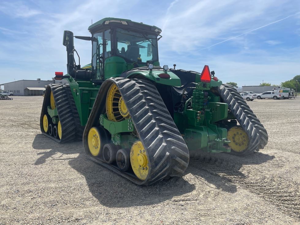 2022 John Deere 9RX 590 Tractor