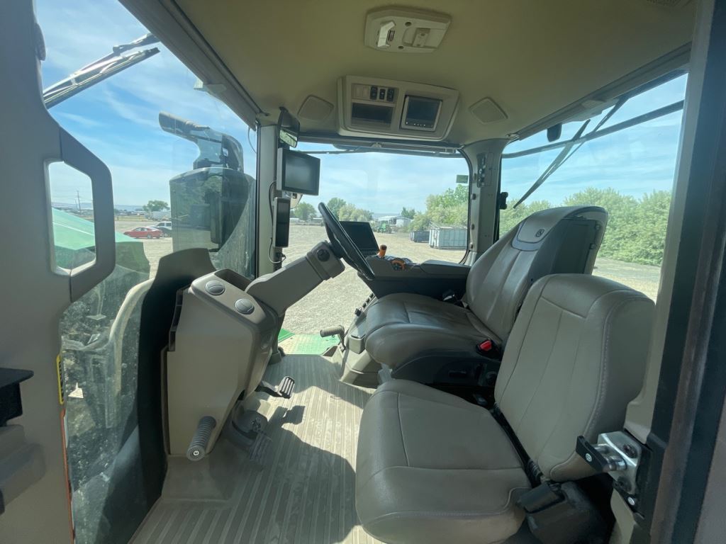 2022 John Deere 9RX 590 Tractor