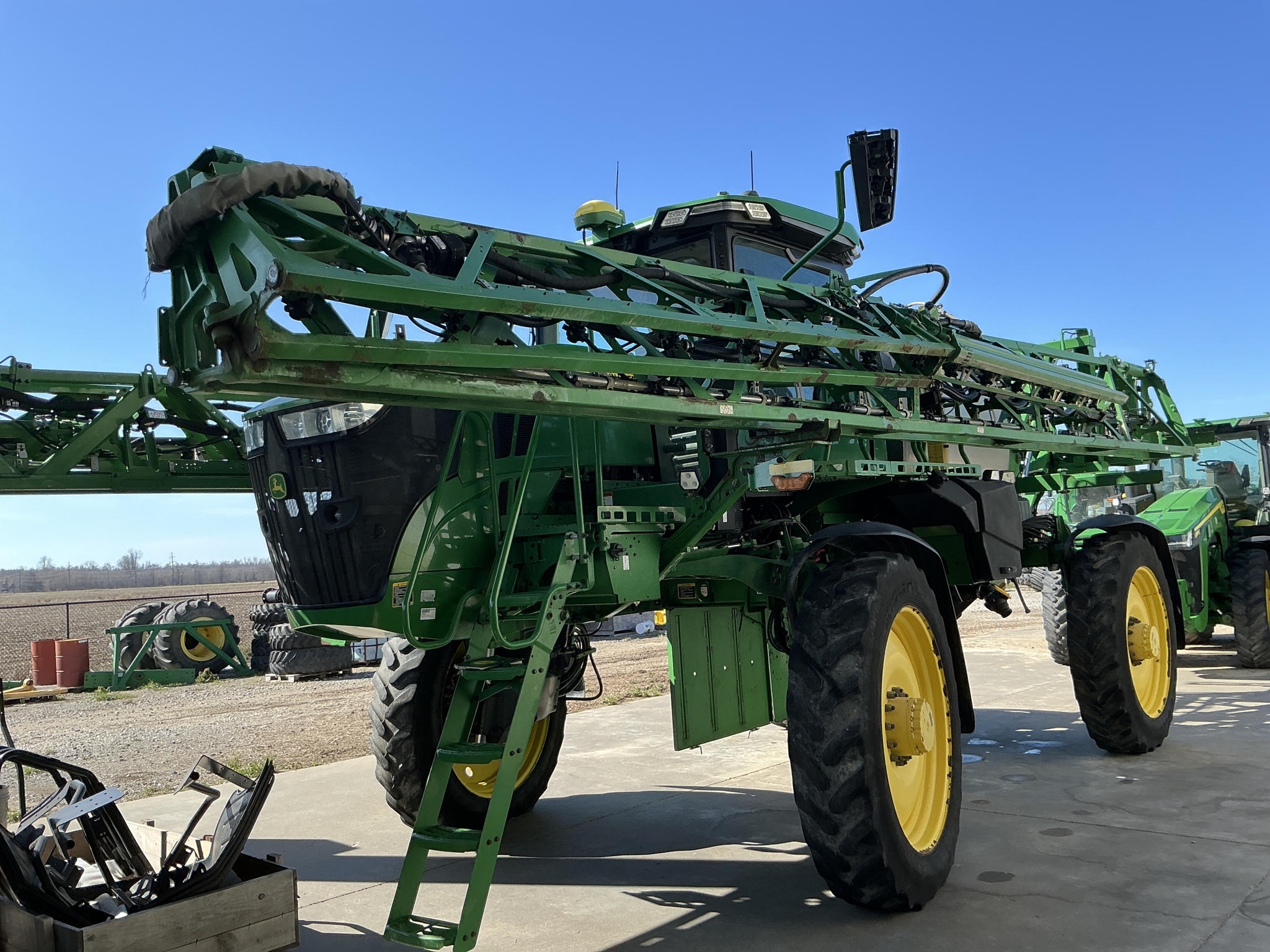 2022 John Deere 412R Self-Propelled Sprayer