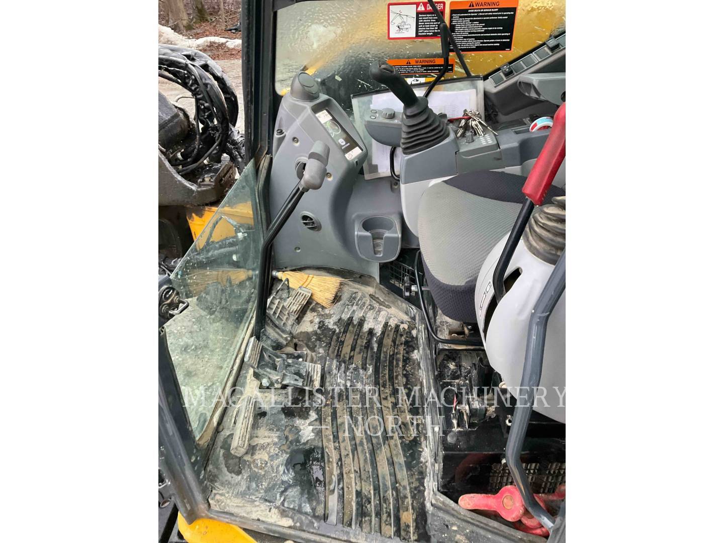 2021 John Deere 85G Excavator