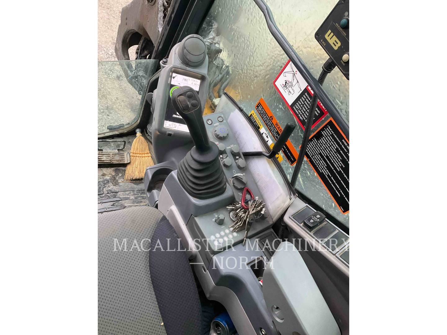 2021 John Deere 85G Excavator