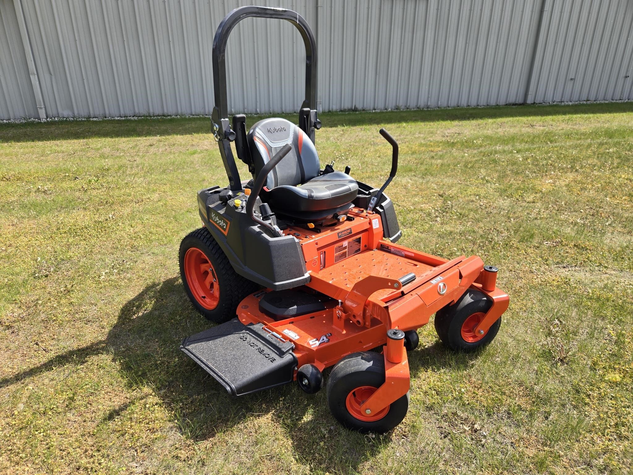 2026 Kubota Z252 Lawn Mower - $7,999 | Machinery Pete