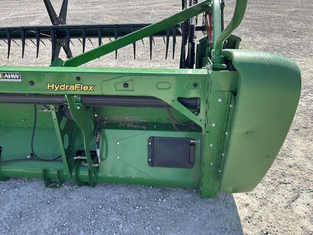 2016 John Deere 640FD Platform