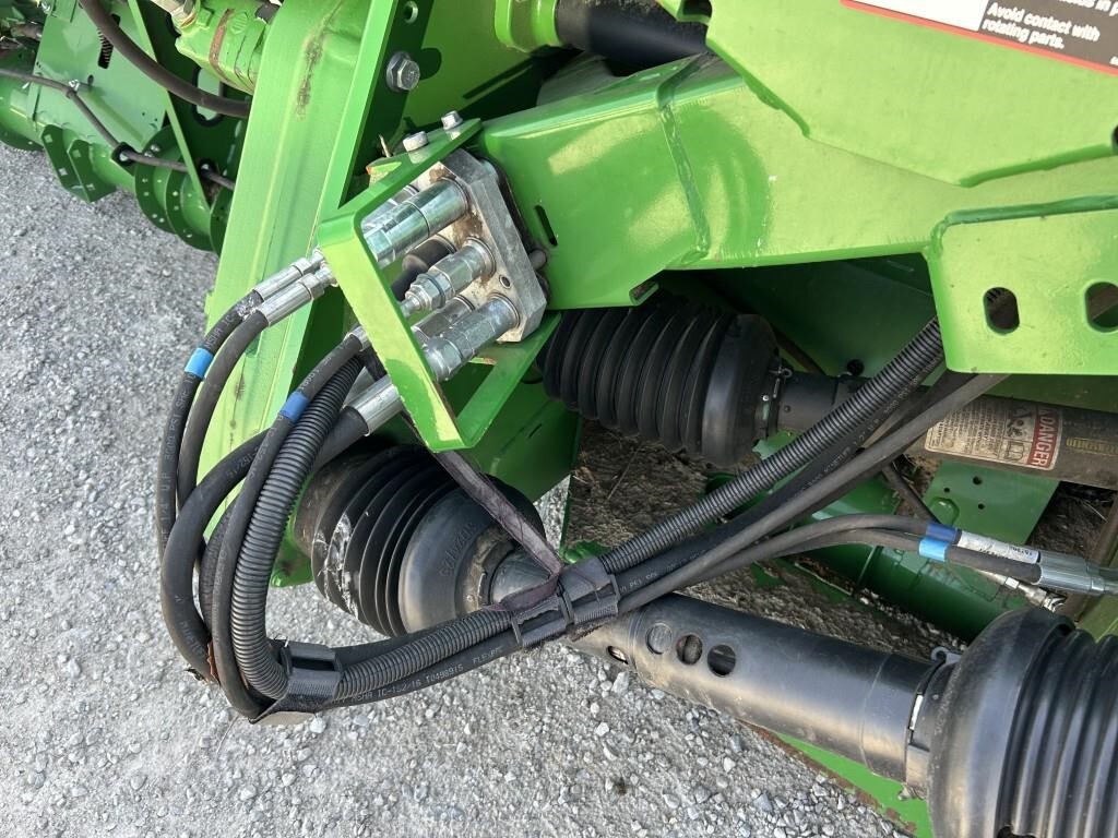 2016 John Deere 640FD Platform