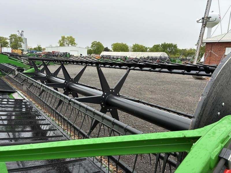 2015 John Deere 640FD Platform