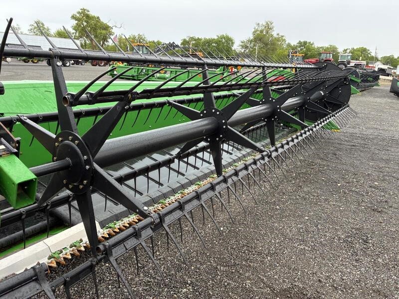 2015 John Deere 640FD Platform