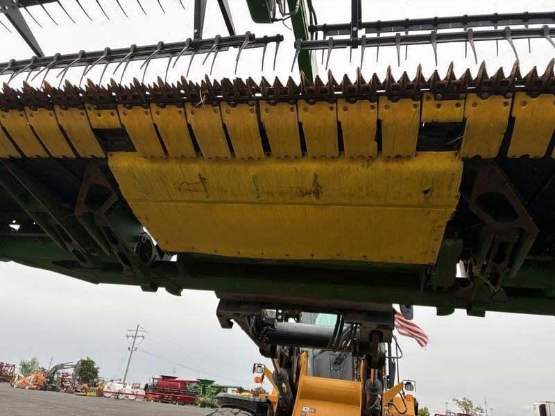 2015 John Deere 640FD Platform