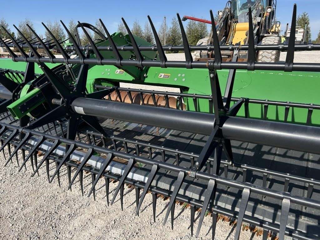 2016 John Deere 640FD Platform