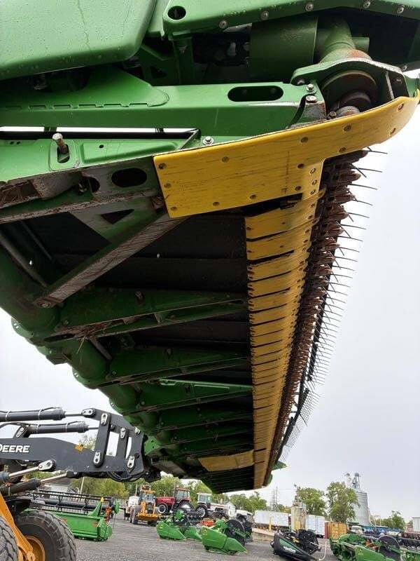 2015 John Deere 640FD Platform