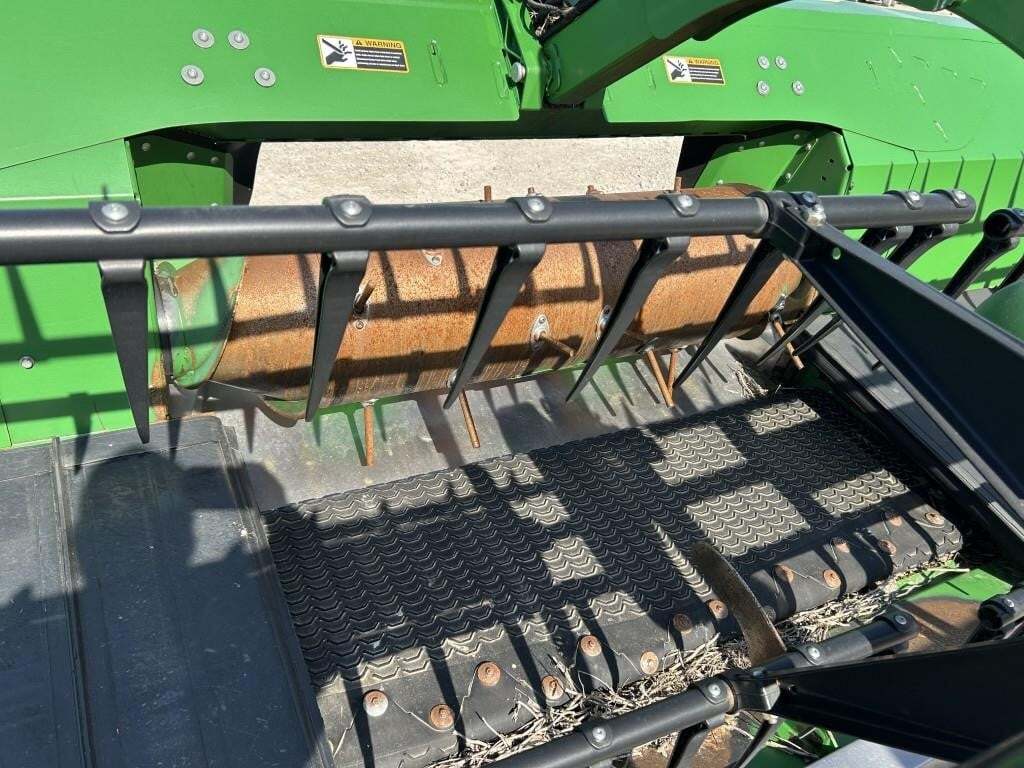 2016 John Deere 640FD Platform