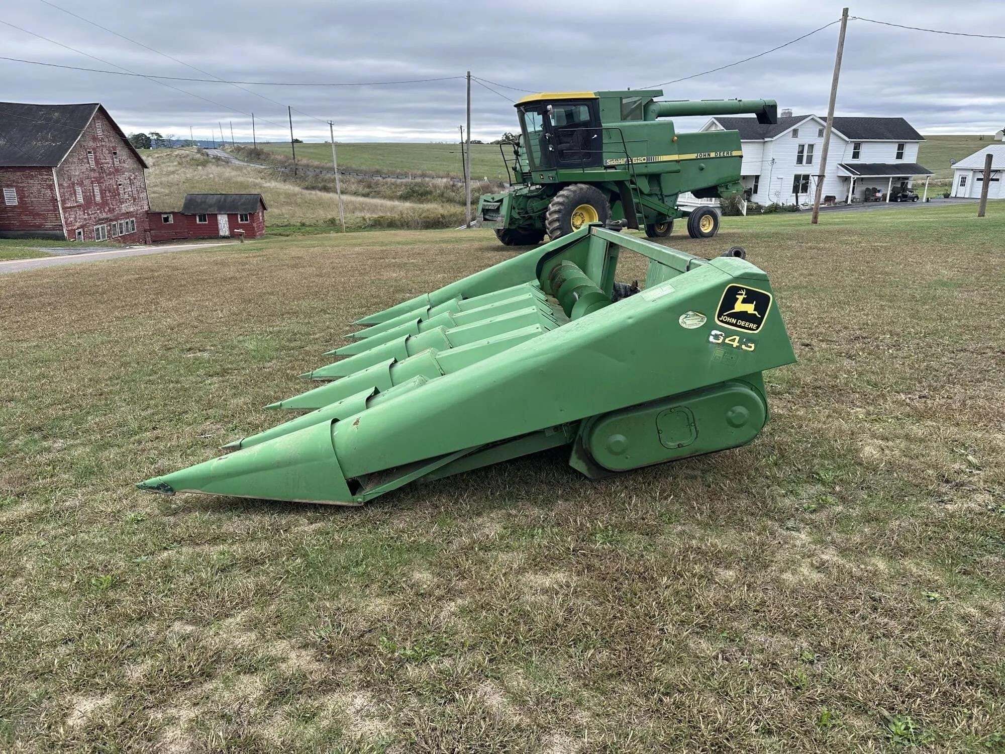  John Deere 6620 Combine