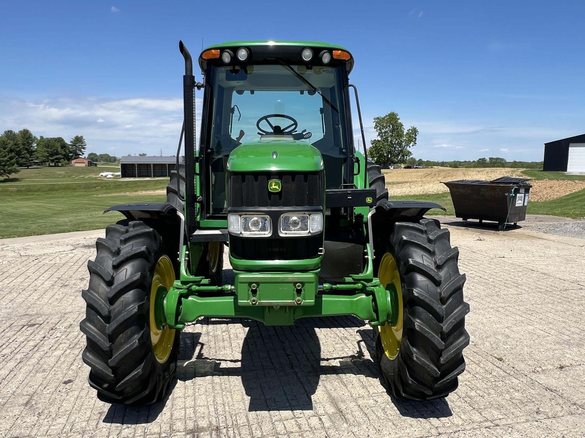 2005 John Deere 6420 Tractor