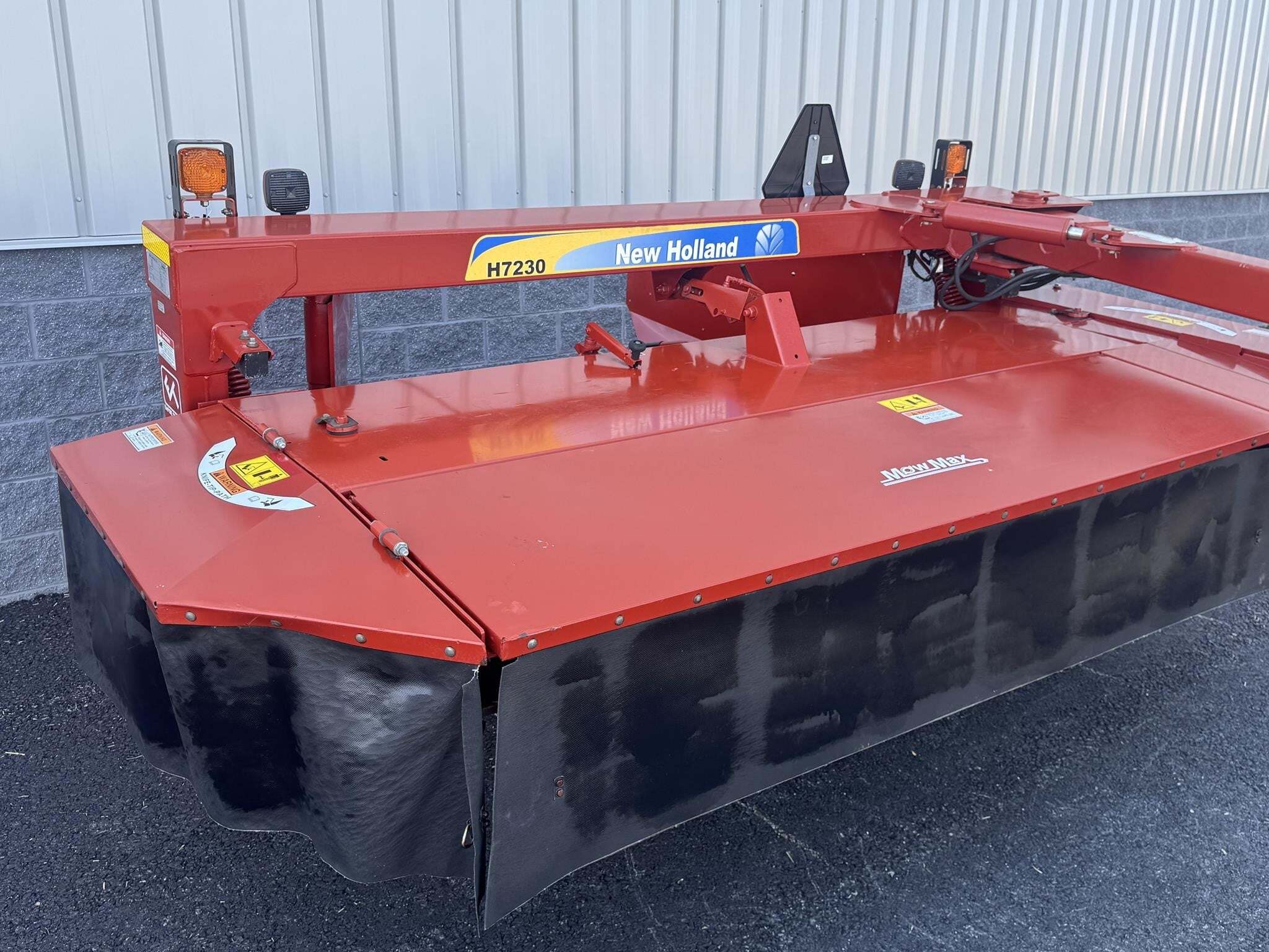 2012 New Holland H7230 Mower Conditioner