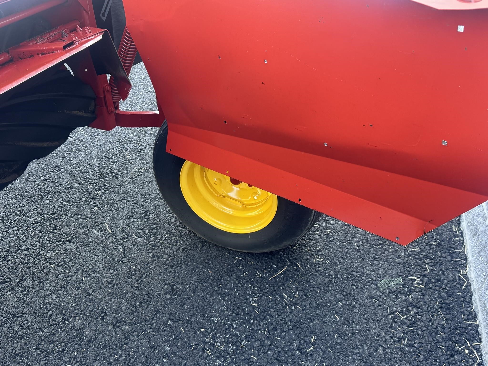2012 New Holland H7230 Mower Conditioner