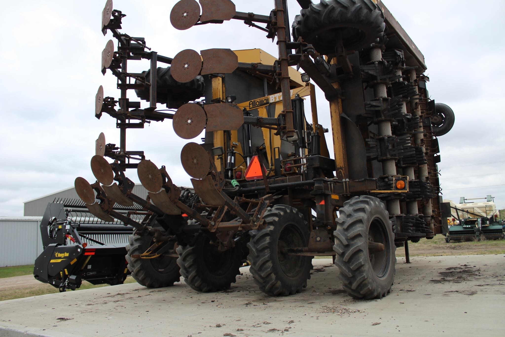 2012 Alloway BT267 Beet Equipment