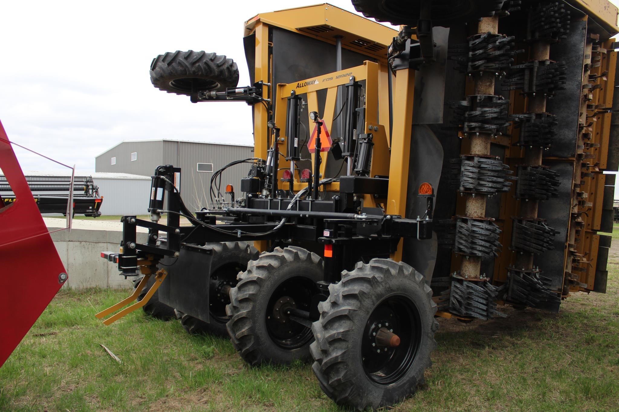 2021 Alloway FDS 12R22 Beet Equipment