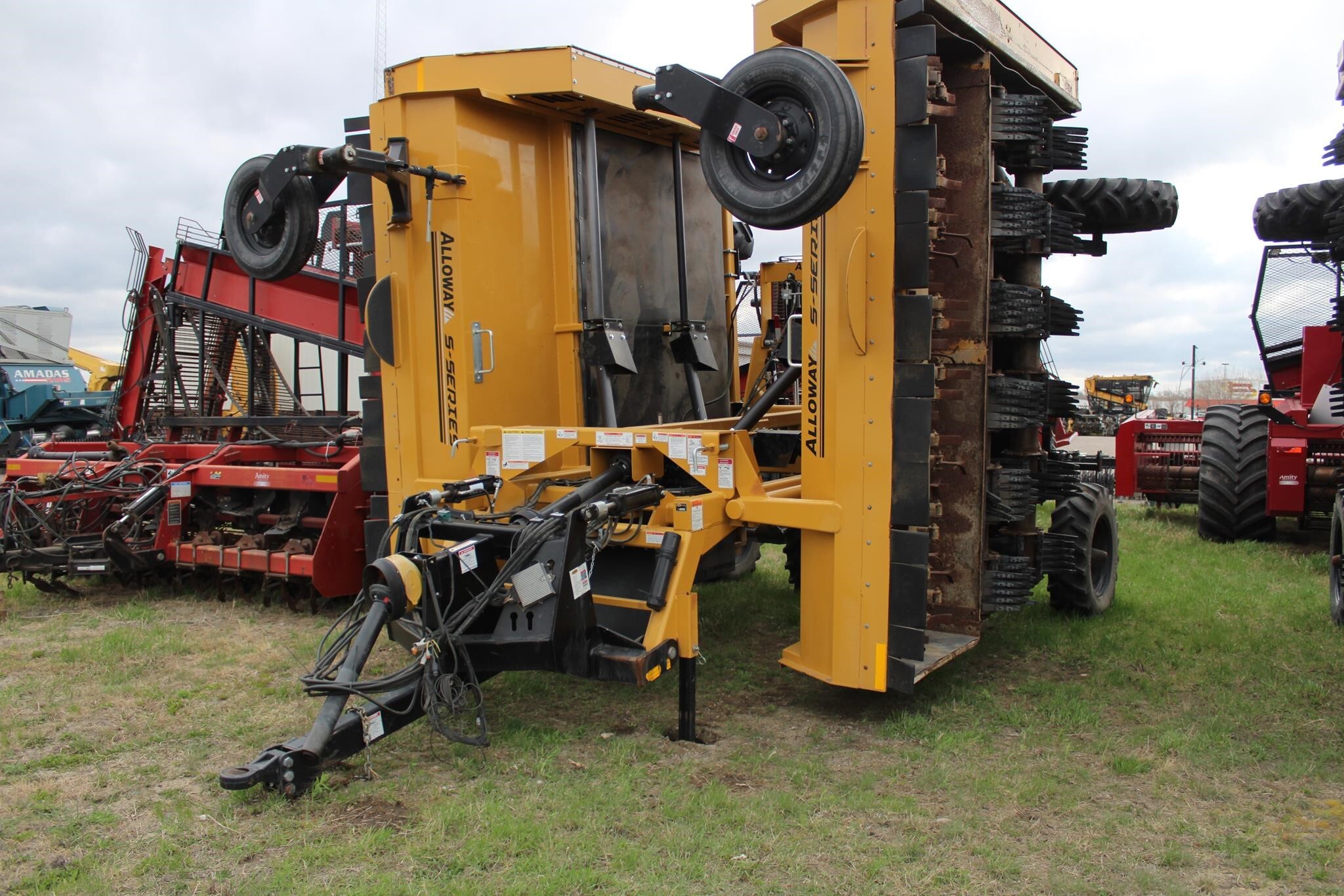 2021 Alloway FDS 12R22 Beet Equipment
