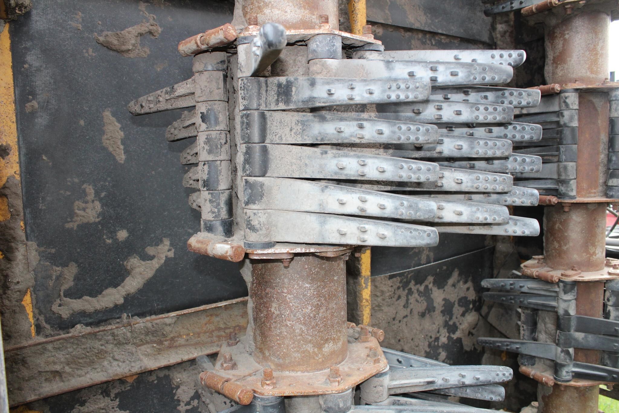 2021 Alloway FDS 12R22 Beet Equipment