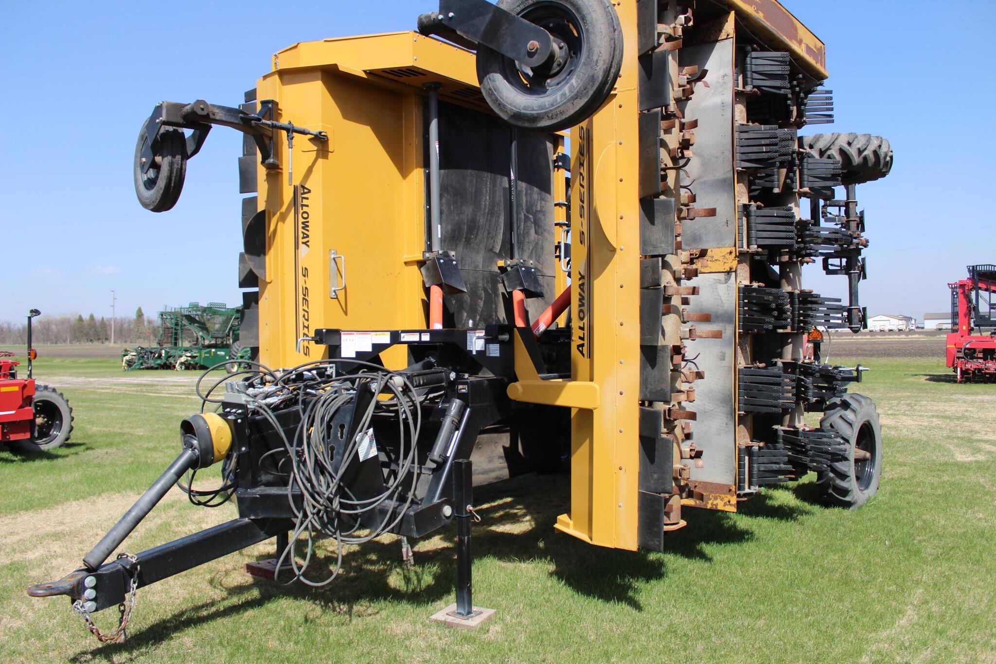 2022 Alloway FDS 12R22 Beet Equipment