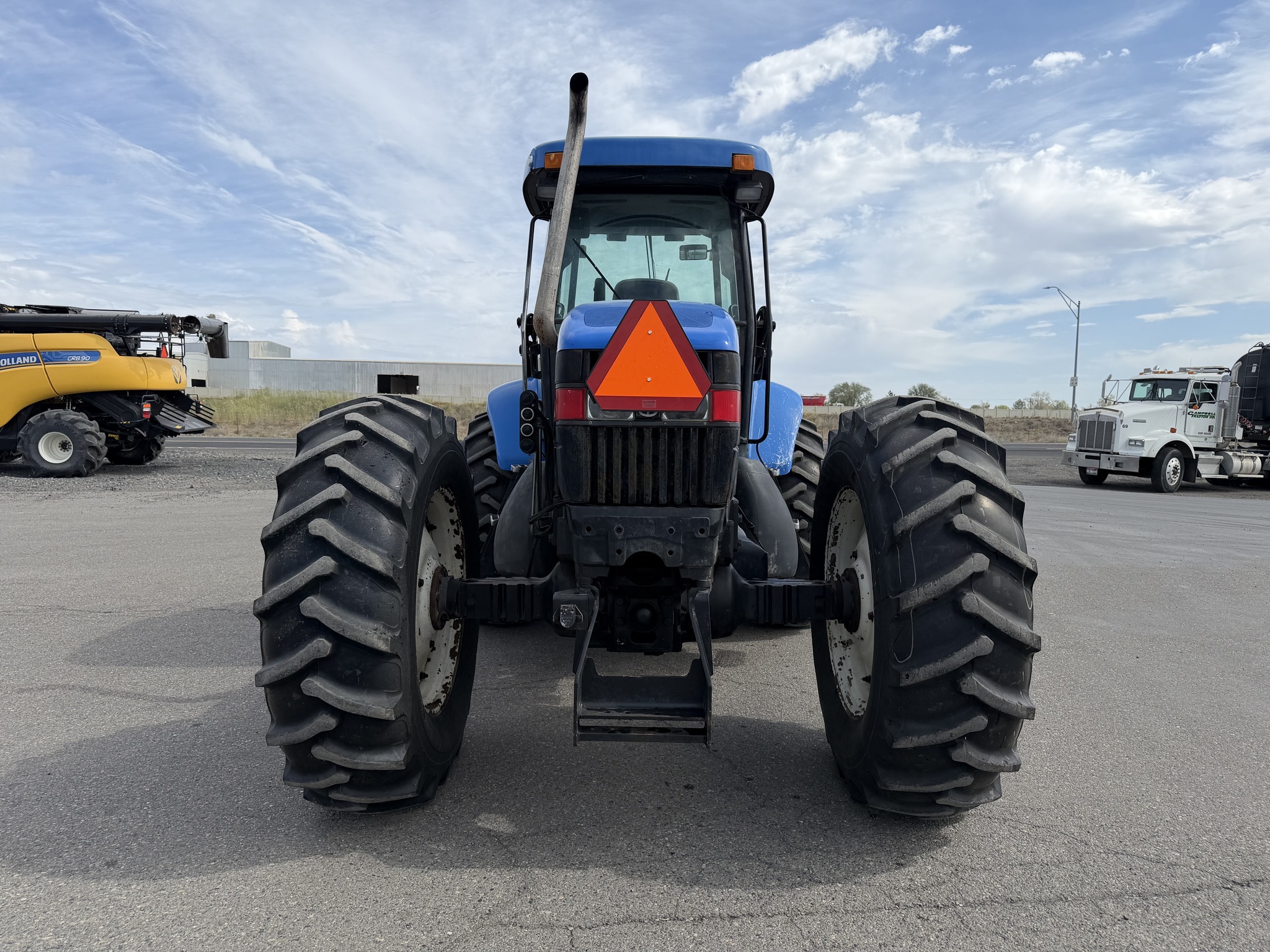 2005 New Holland TV145 Tractor